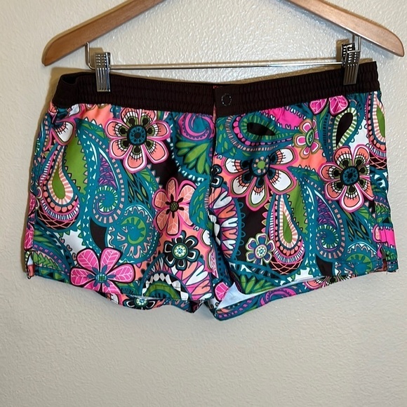 Old Navy Pants - OLD Navy Floral Paisley Shorts